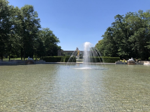 Reflection pool