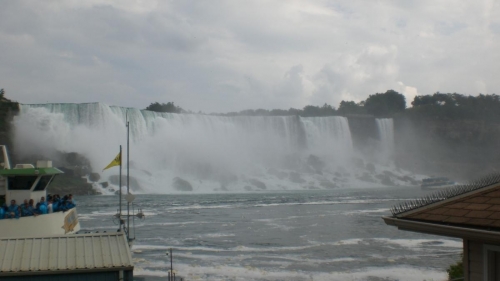 Mgnificant niagra