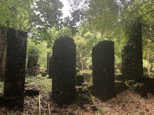 whats left of the slave master lodging quaters